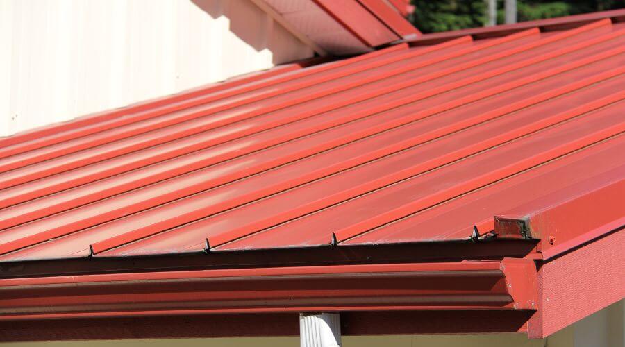 Professional gutter cleaning in Banner, MS